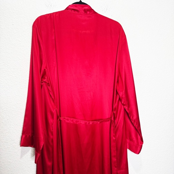 Vintage Y2K Victoria’s Secret Liquid Satin Red Robe M/L - Picture 5 of 9